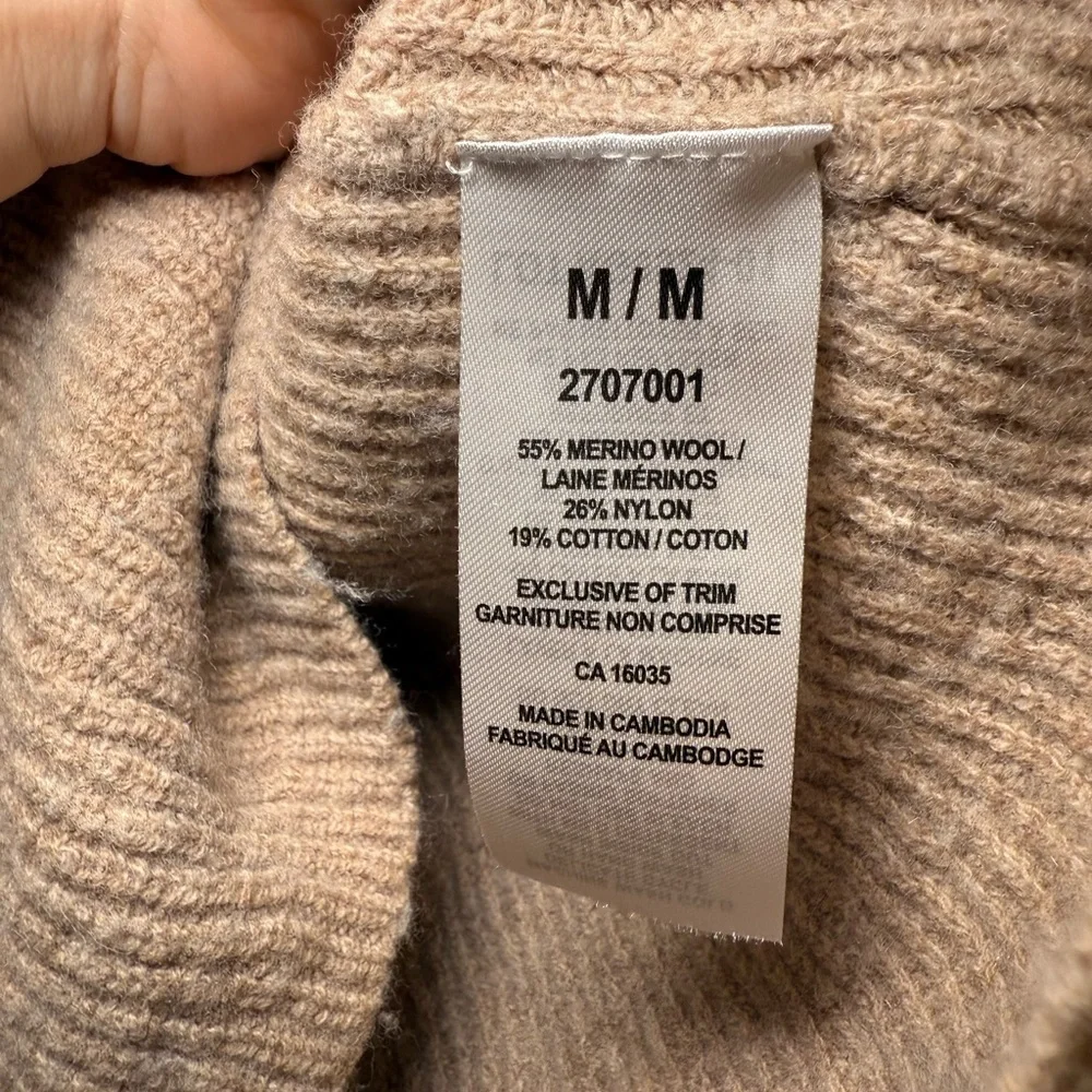 Tahari - Merino Wool Cozy Business Casual Warm Classic Tan Women's Sweater SizeM - Picture 4 of 5